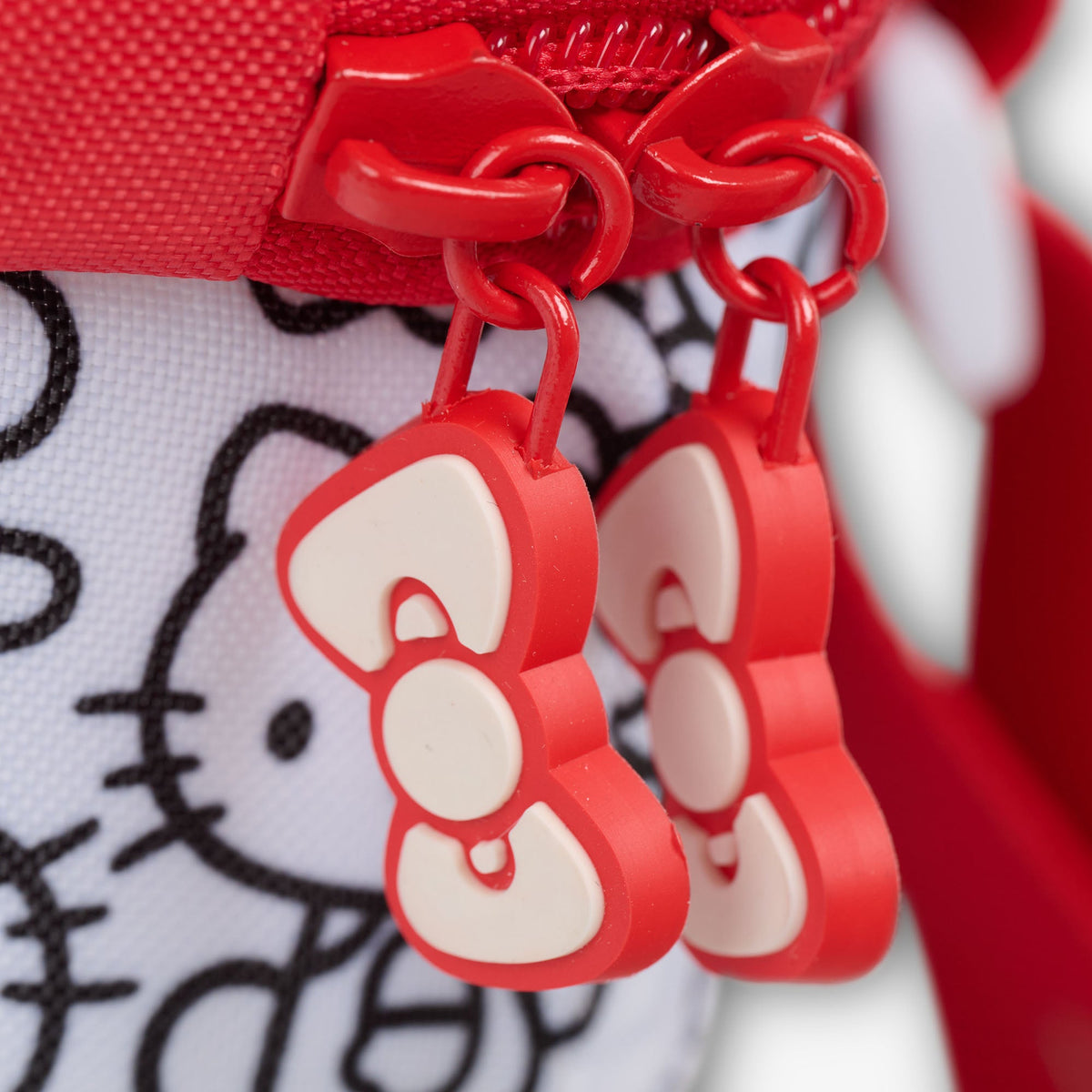 hello-kitty-classic-square-lunch-cooler-bag-a9 00027927-Z.jpg