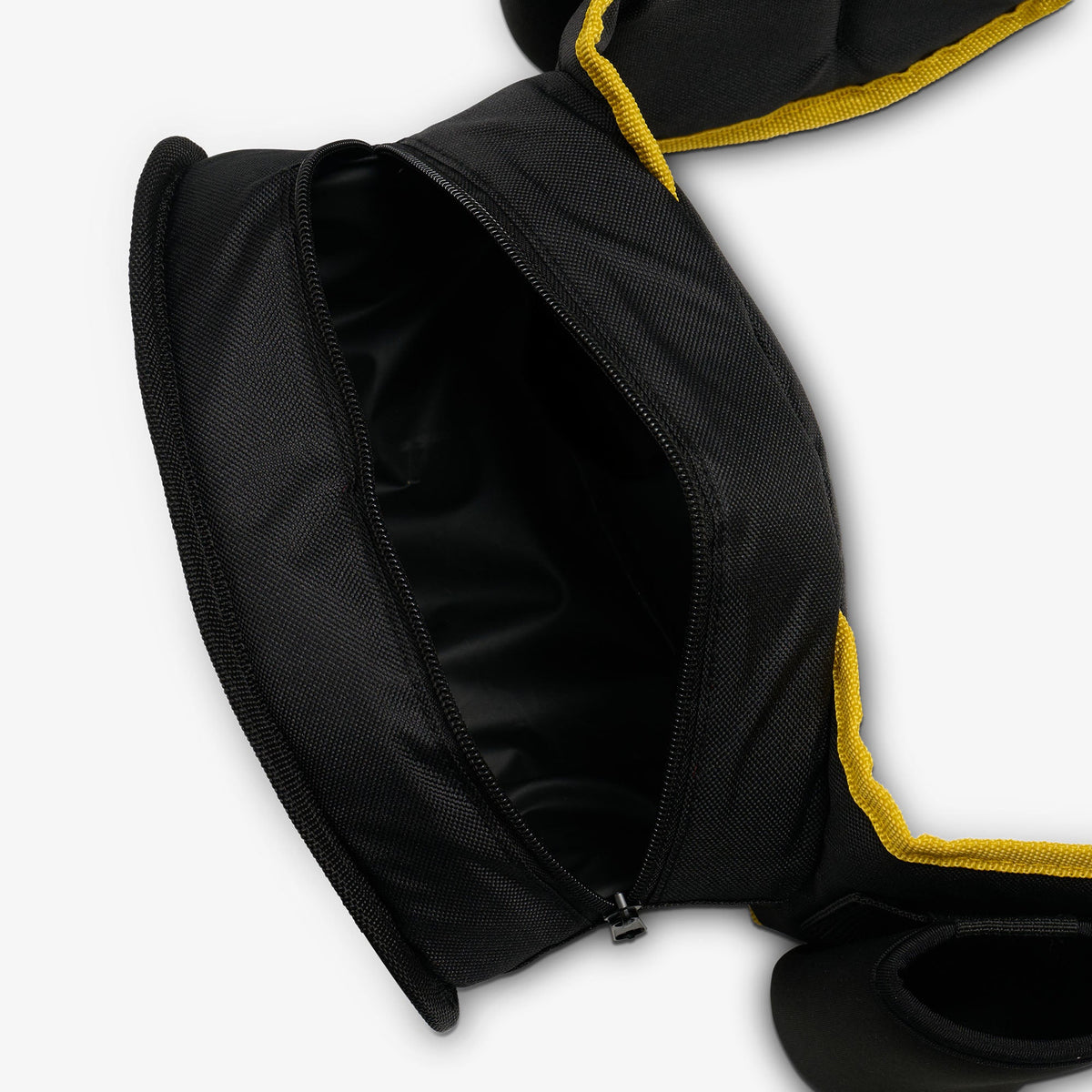 dc-super-heroes-batmantm-belt-fanny-pack-cooler-l3 00027936-O2.jpg
