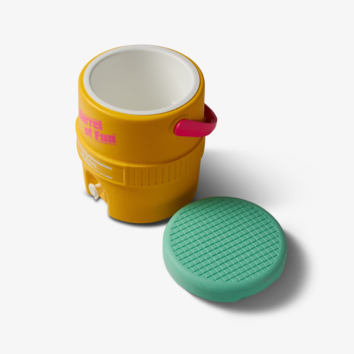 retro-barrel-of-fun-2-gallon-jug-r9 00031416_3.jpg