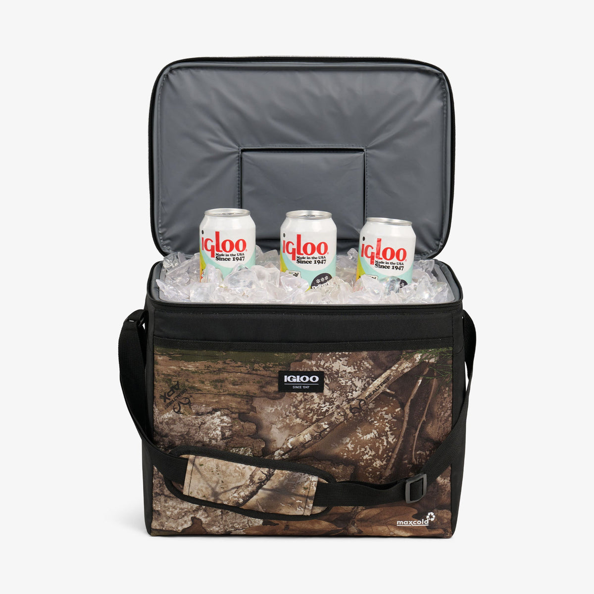 realtree-apx-hlc-28-can-bag-e3 00064354-P4-2025.jpg