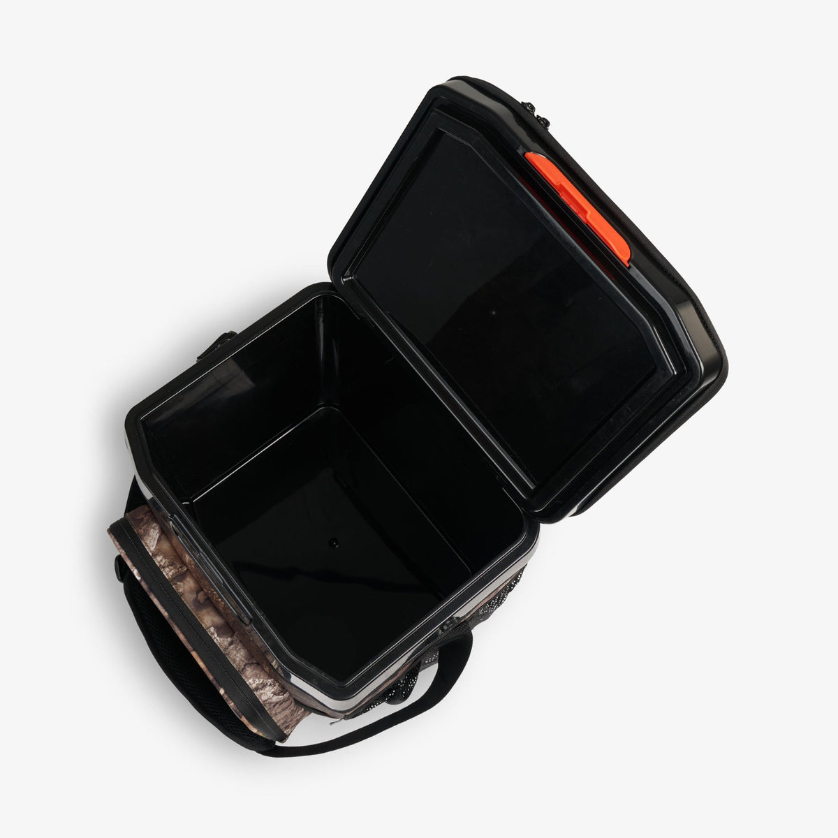 realtree-apx-cool-fusion-26-can-cooler-bag-e9 00066779-O2.jpg