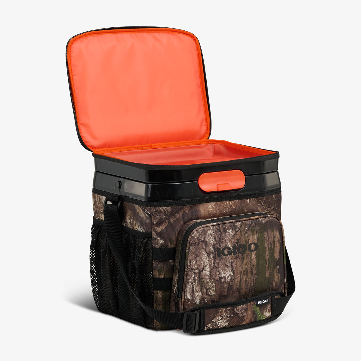 realtree-apx-cool-fusion-26-can-cooler-bag-e9 00066779-O4.jpg